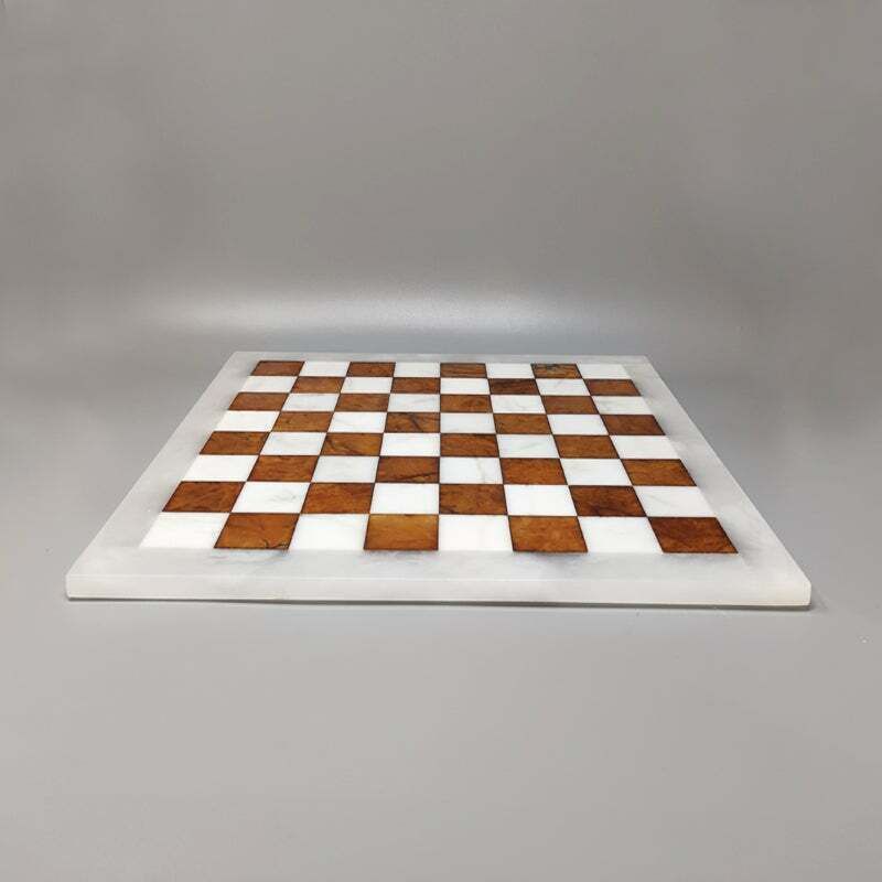 Jeu d'échecs en albâtre de Volterra brun et blanc, fait main, Italie, années 1970 photo vinterior