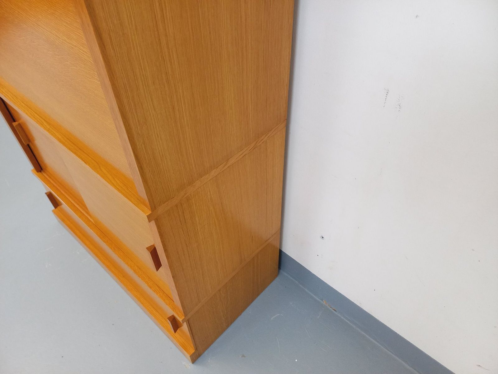 photo furniture Opbergkast met Eiken Secretaire