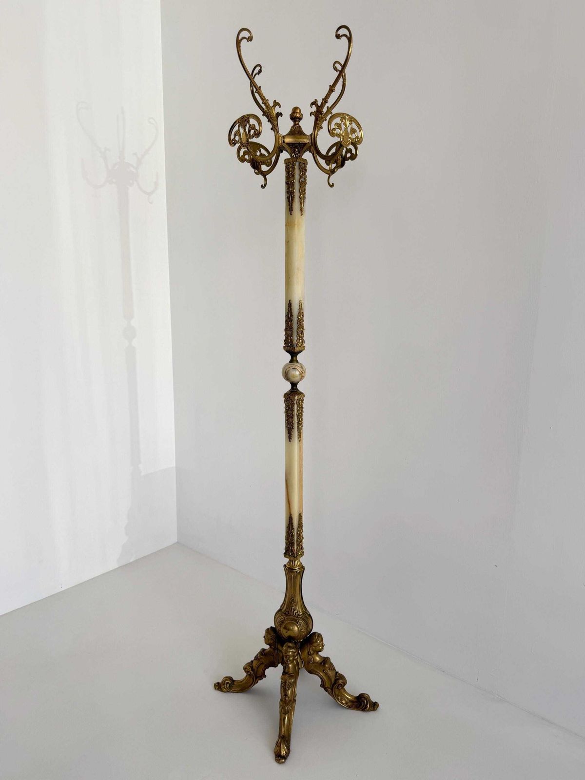 Italian Onyx Marble Coat Rack, Brass Hall Tree, Decorative Hall Stand, Hollywood Regency photo furniture