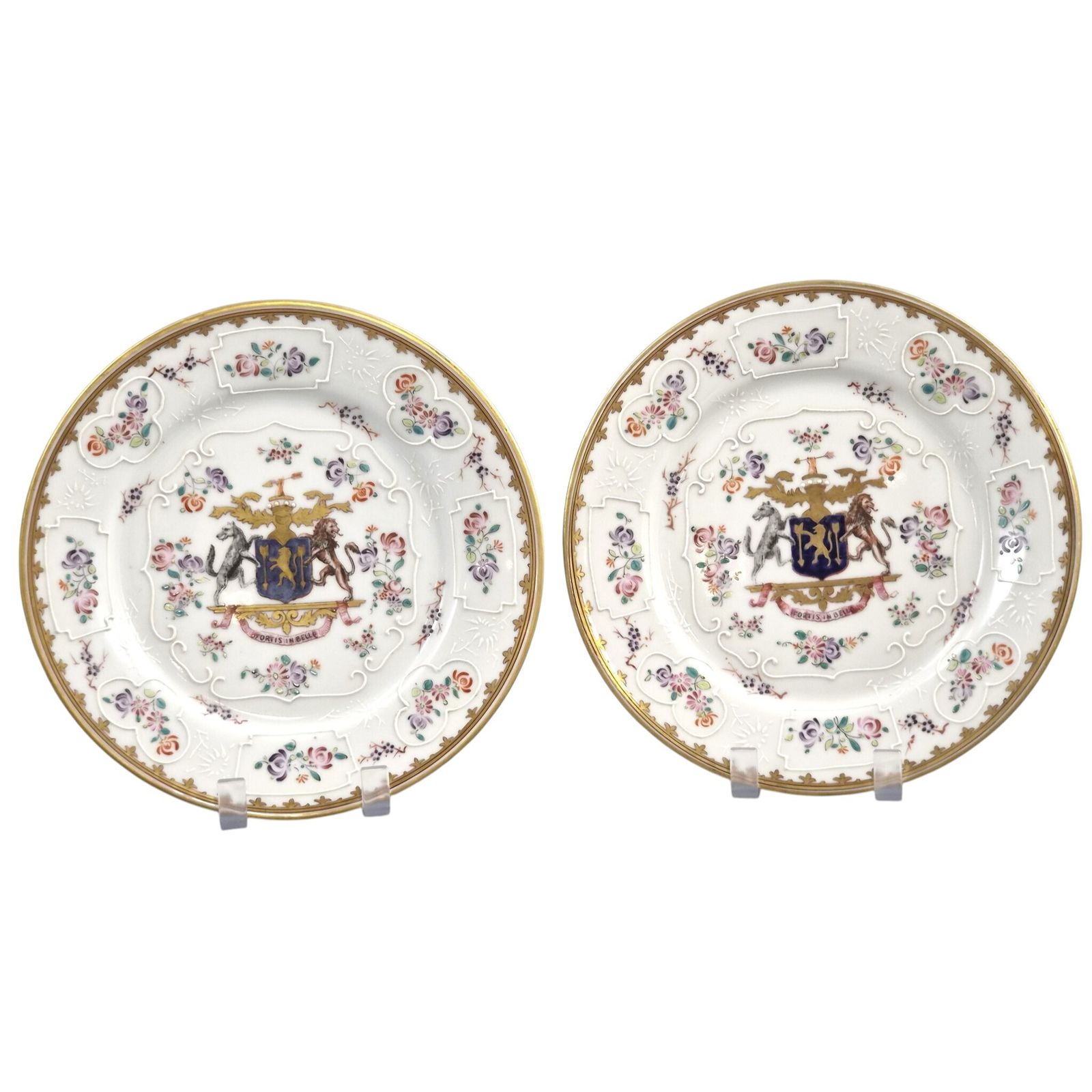 Edmé Samson & Cie Armoriale Porseleinen Borden, Chinese Export Revival, ca. 1890