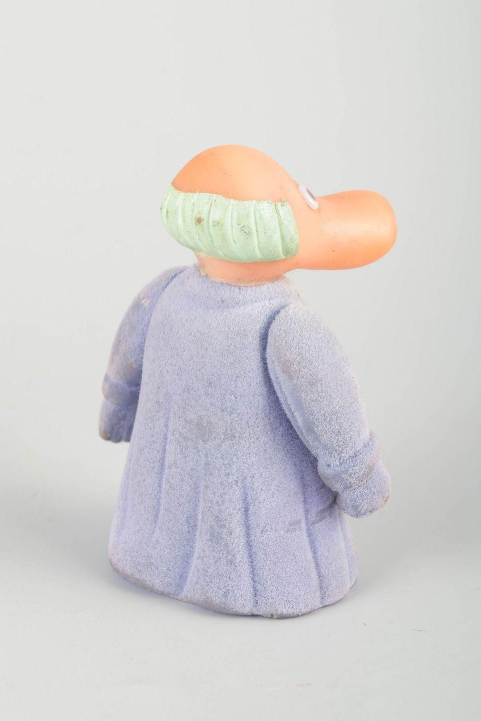 Martinex, Finland. Verzamelbaar Moomin Hemulen figuurtje, eind 20e eeuw. photo furniture