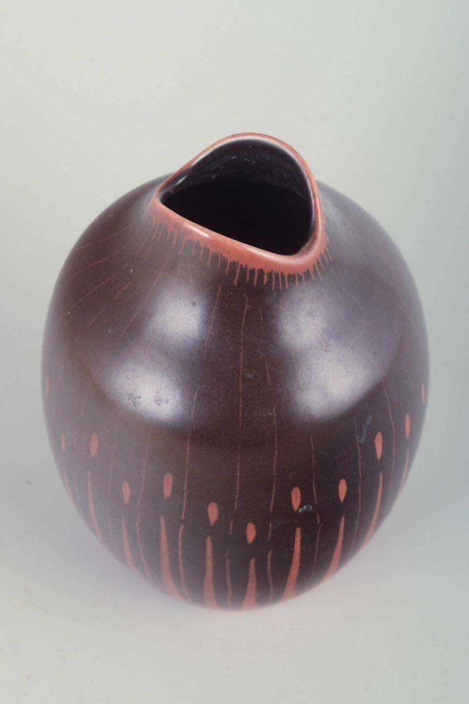 Vase en céramique Colin Melbourne pour Beswick, tons rougeâtres et bruns, milieu du XXe siècle photo furniture