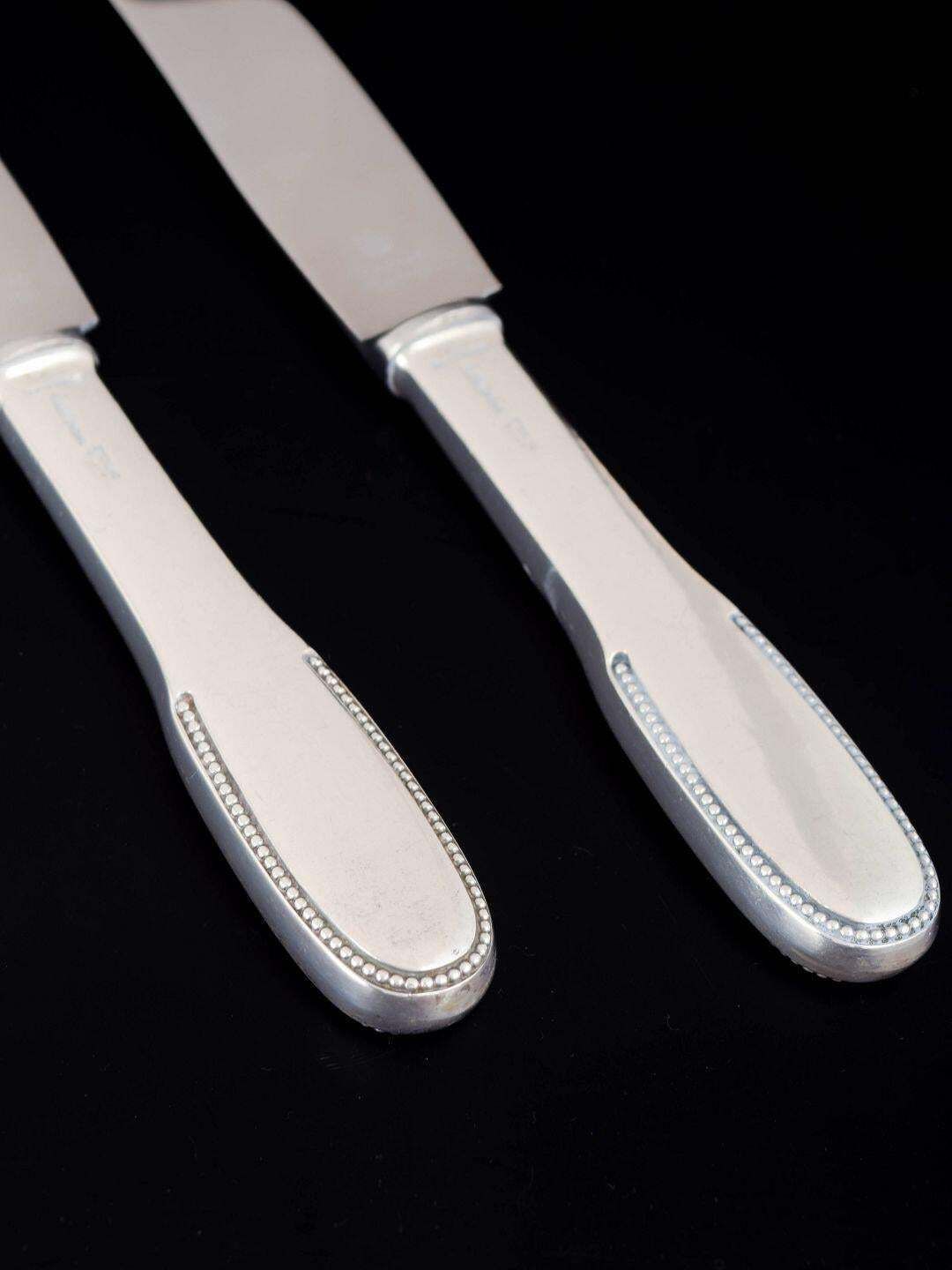 Evald Nielsen. Deux couteaux de table en argent sterling et acier inoxydable. Années 1930 photo for sale