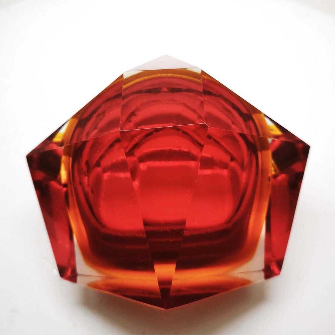 Asbak of schaaltje in Murano-glas, ca. jaren 1960, door Flavio Poli voor Seguso. 14 cm / 5,51 inch photo buy