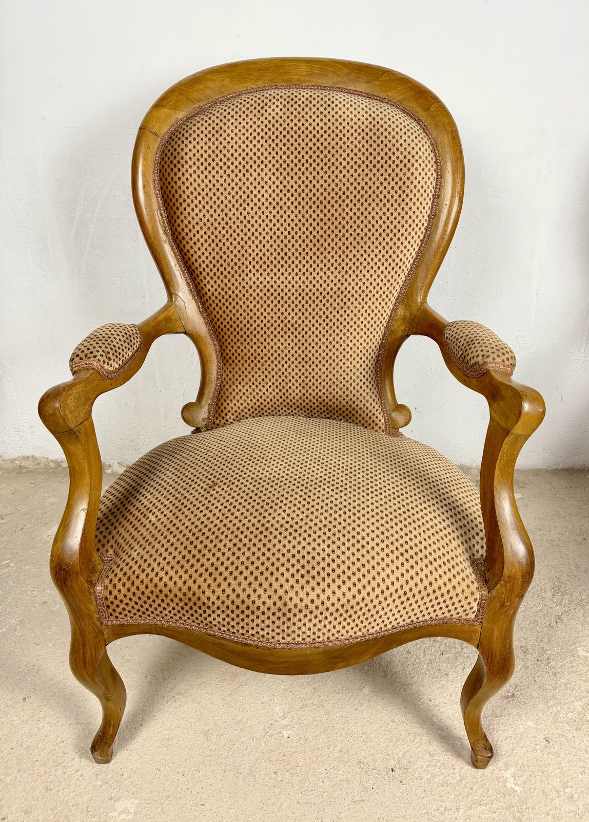 photo furniture Paar Franse fauteuils in Louis XV-stijl, midden 20e eeuw