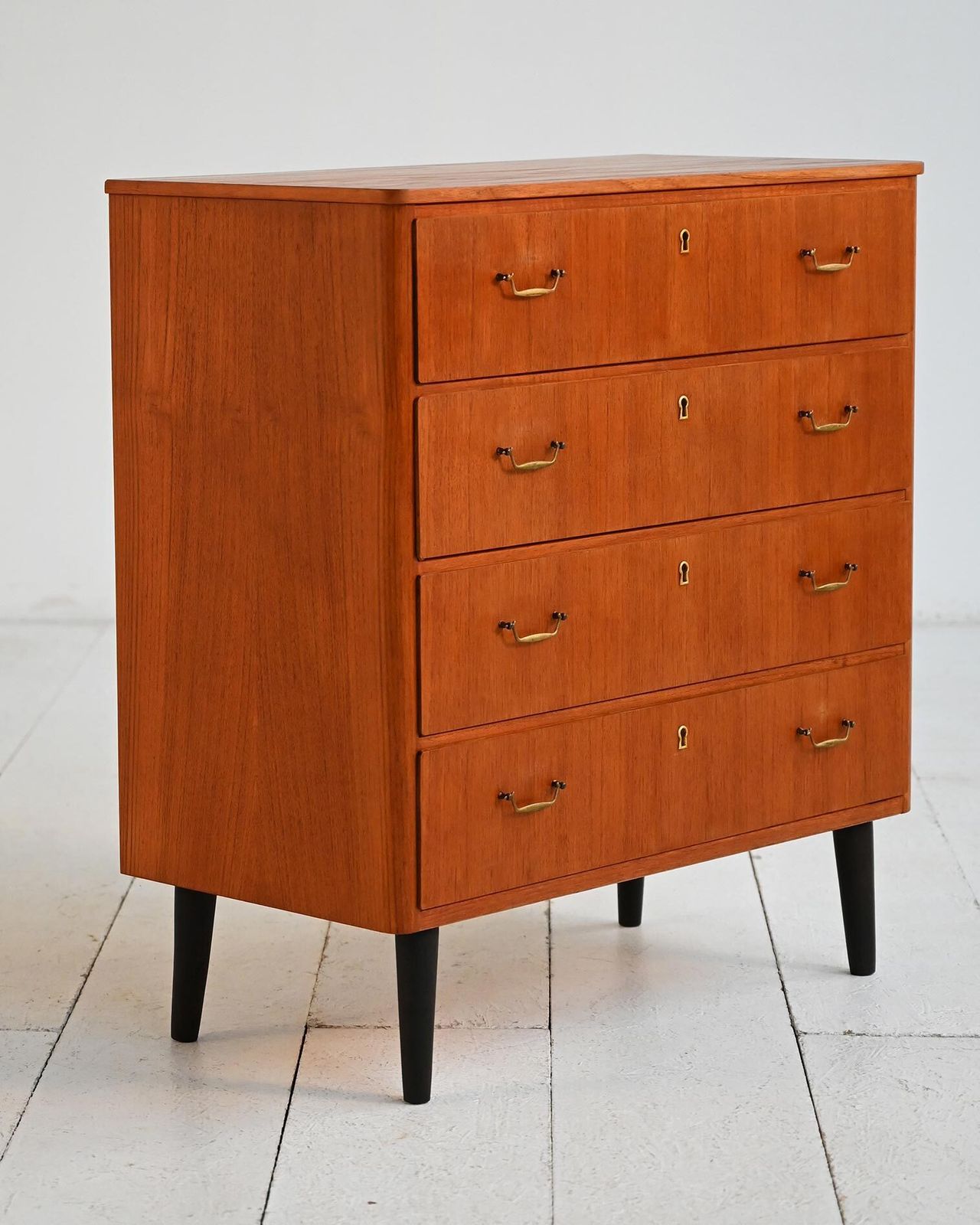 Scandinavische teakhouten ladekast uit de jaren 1960 photo 800.0