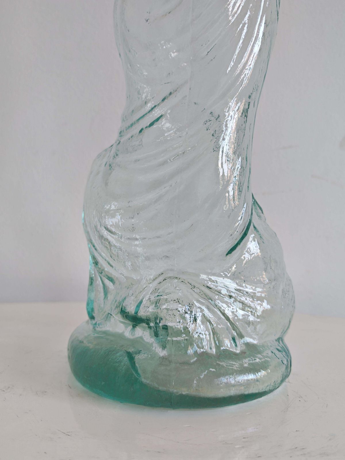 Woonaccessoires Grote art deco figuurvormige fles als art deco danseres, Italië jaren 1920 photo
