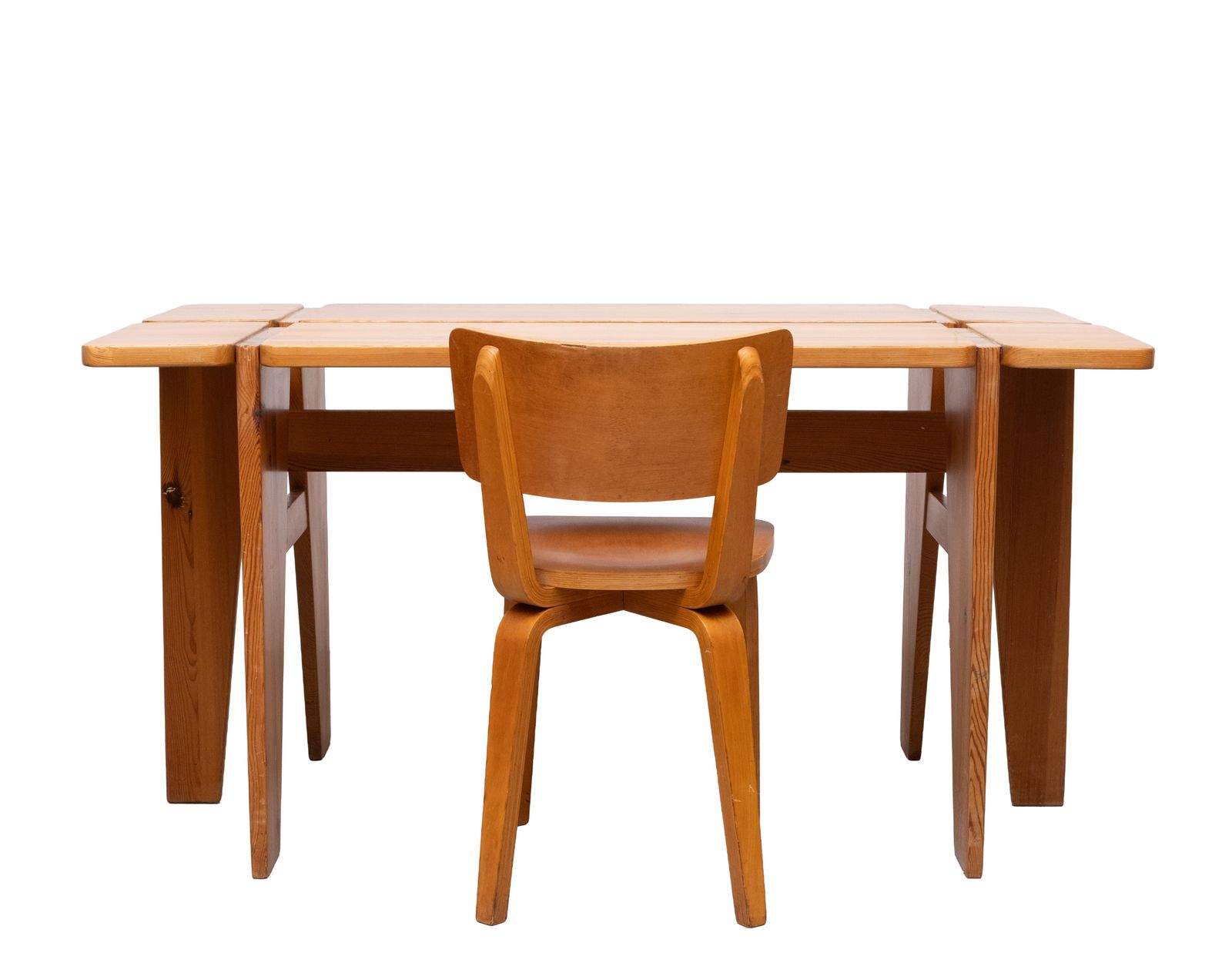 3235.0 Unieke Rauni Peippo Apila grenenhouten tafel, Finland 1960 photo