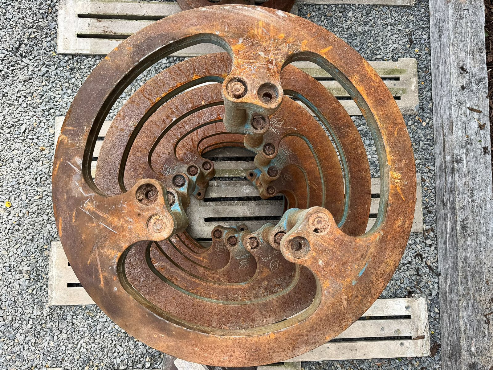 Pair Of Large Scale Reclaimed Cast Iron Garden Ornaments Planters Or Water Feature Elements photo vinterior