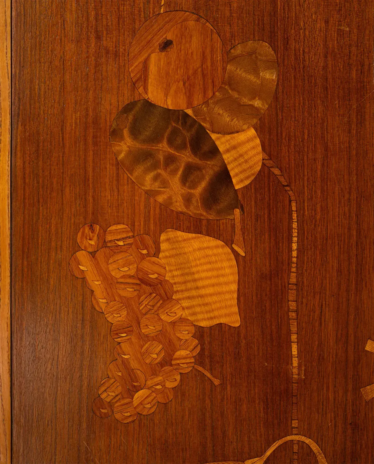 photo buy Italiaanse eettafel met houtinlegwerk, 1950