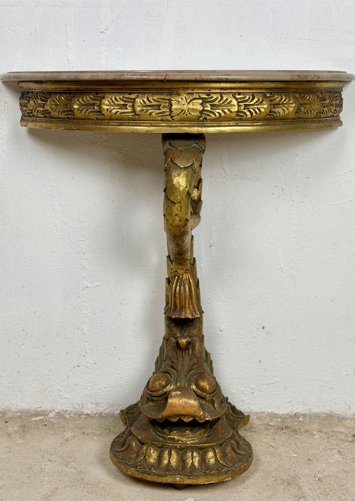 Italiaanse vergulde demi-lune tafel met marmeren blad, midden 20e eeuw photo for sale