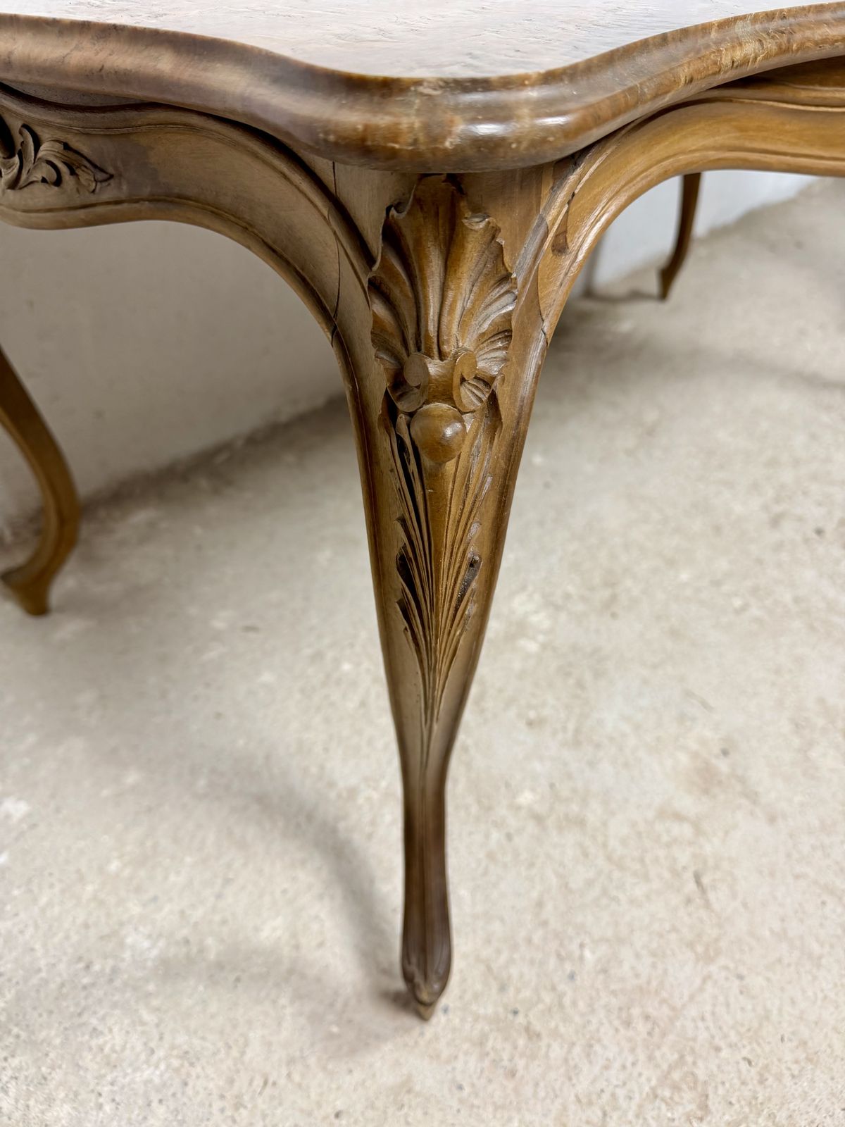 Franse Louis XV-stijl salontafel met marmeren blad, midden 20e eeuw photo 2120.0