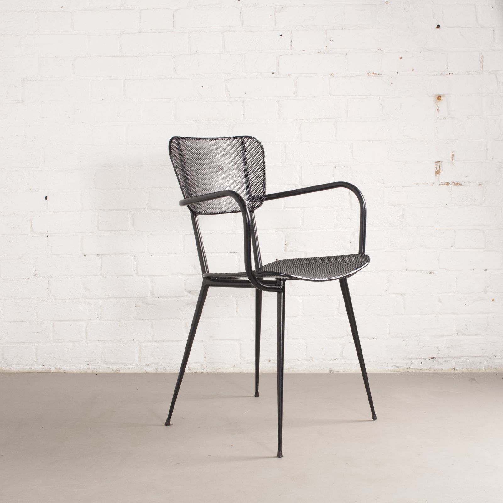 Vintage Postmodern Metalen Gazen Fauteuil, jaren 1980 photo 285.0