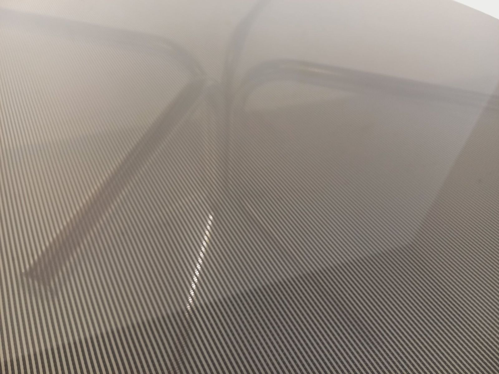 Space Age ronde tafel in verchroomd metaal en plexiglas photo vinterior