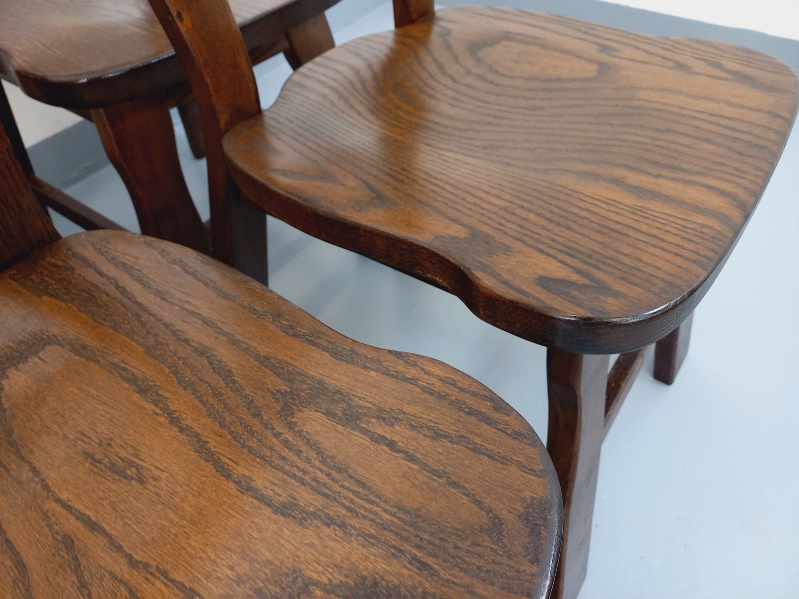 6 Brutalist Eiken Stoelen, jaren 1950 photo vintage