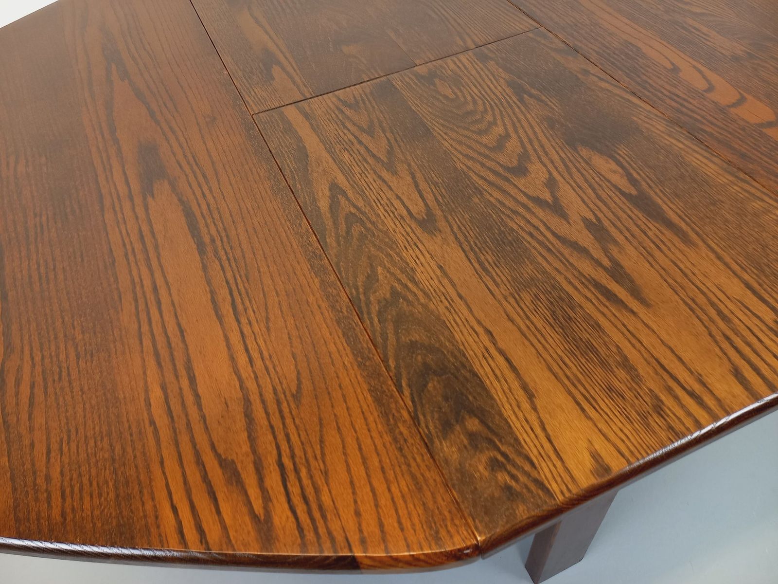 Brutalist Hexagonal Oak Dining Table photo 2956.0
