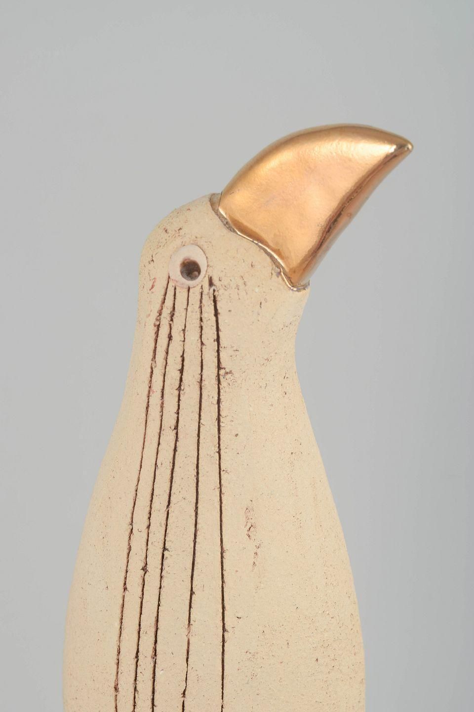 Ewa Budzowska, Pools keramisch kunstenaar. Keramisch sculptuur van een vogel, jaren 1980 photo for sale