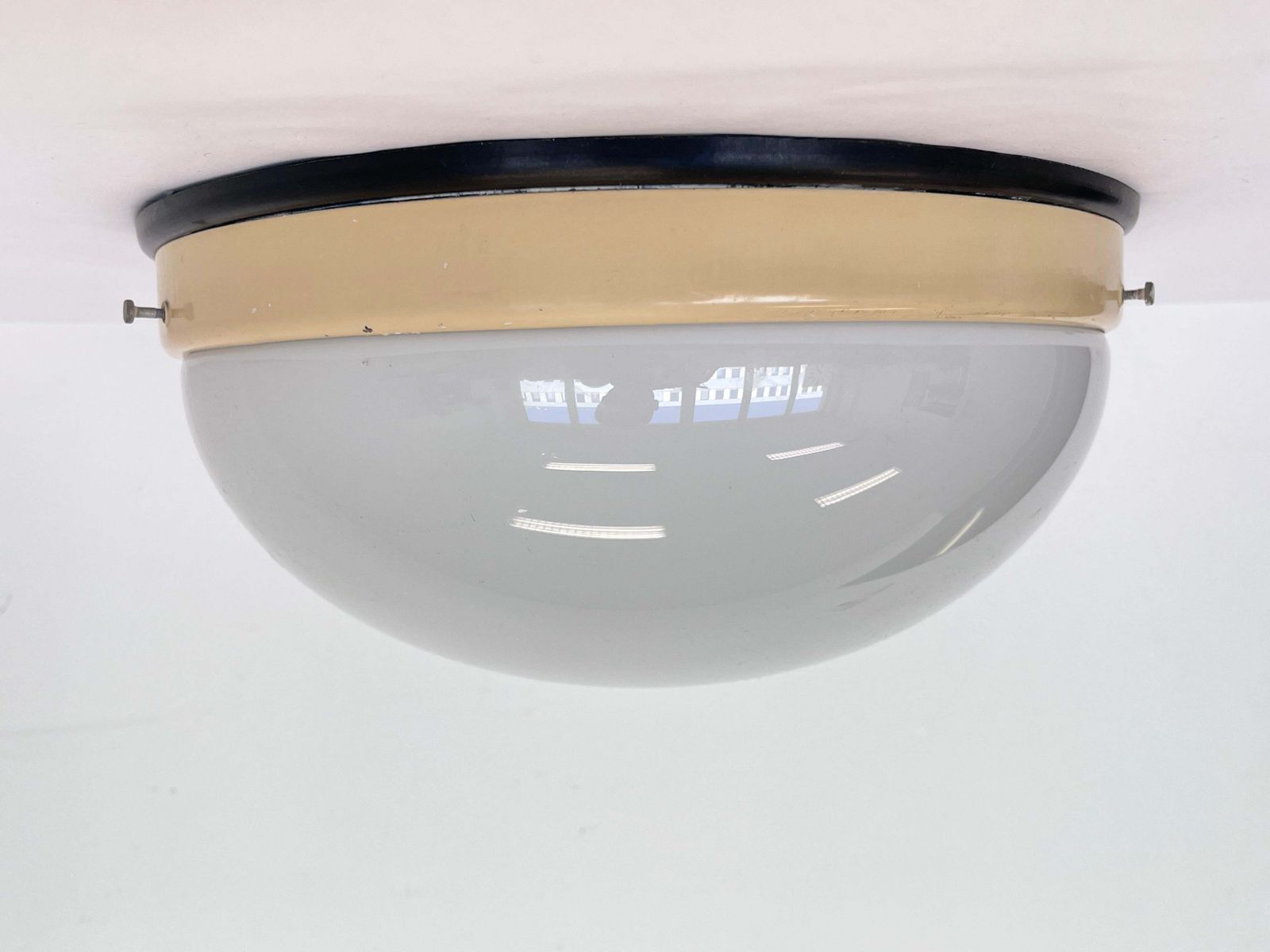Bakeliet Bauhaus Plafondlamp of Inbouwlamp, Wandlampen   jaren 1940 photo vintage