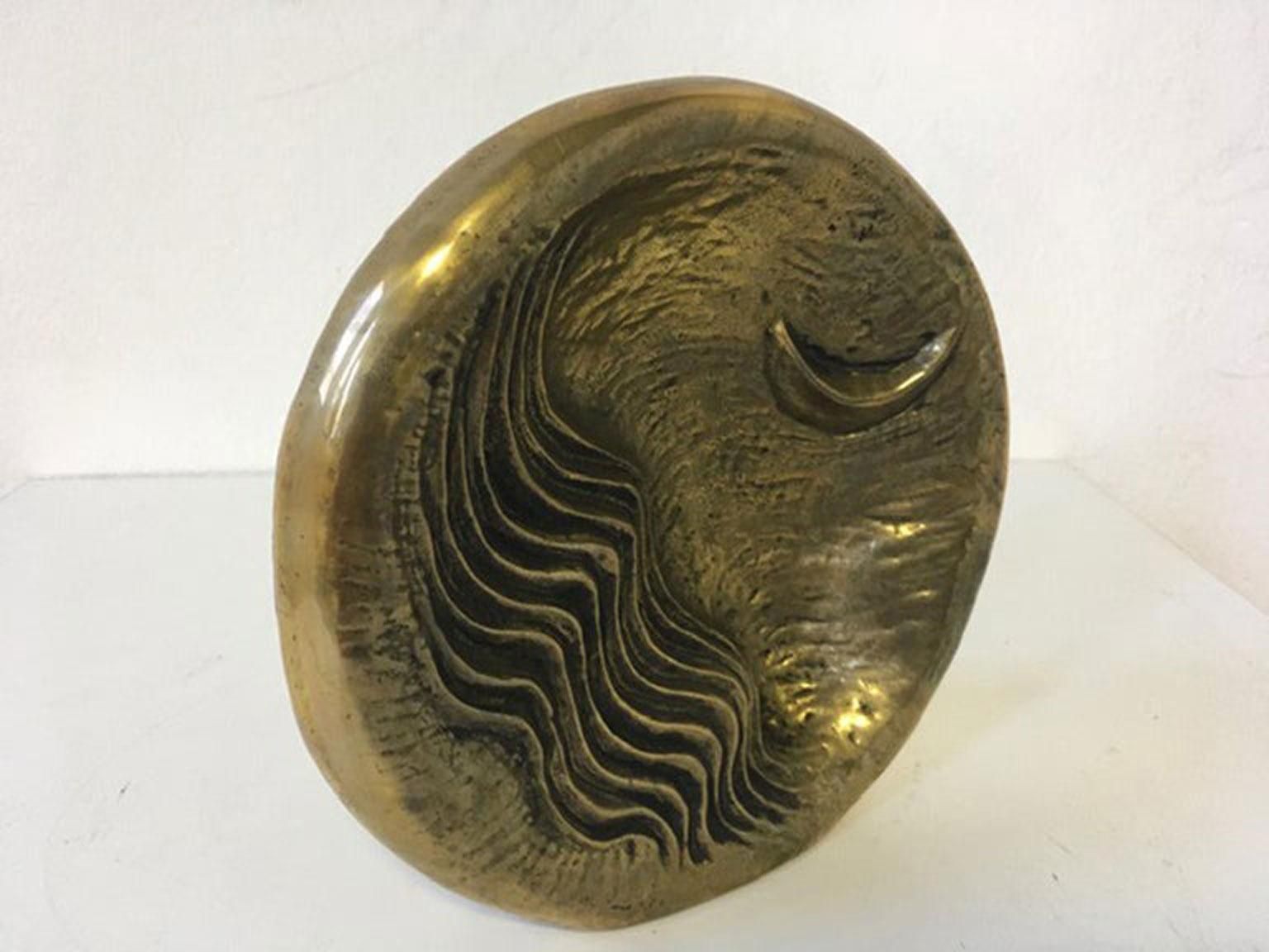Sculpture en bronze abstraite post-moderne, Italie, 1985 - The Moon photo for sale