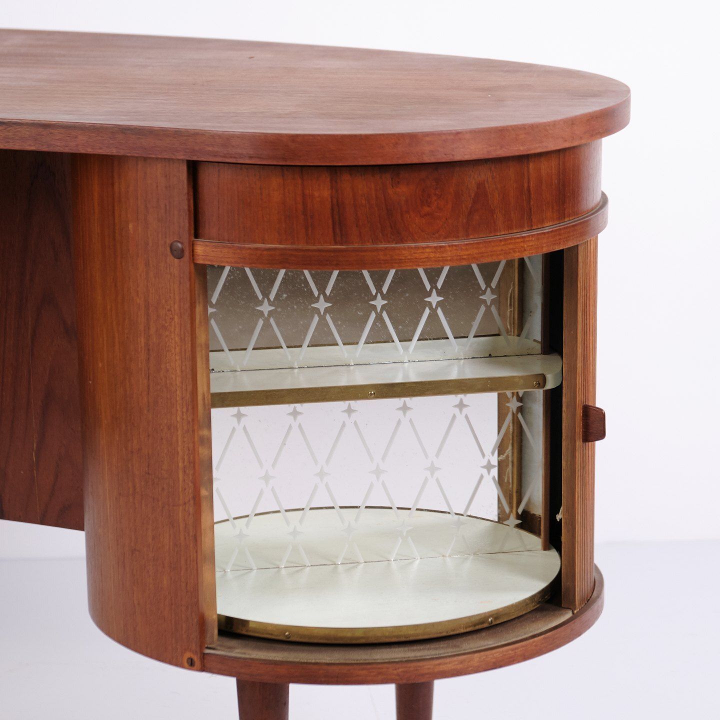 Kai Kristiansen Model 54 Kidney Desk In Teak With Bar Cabinet By Feldballes Møbelfabrik 1960s photo vinterior