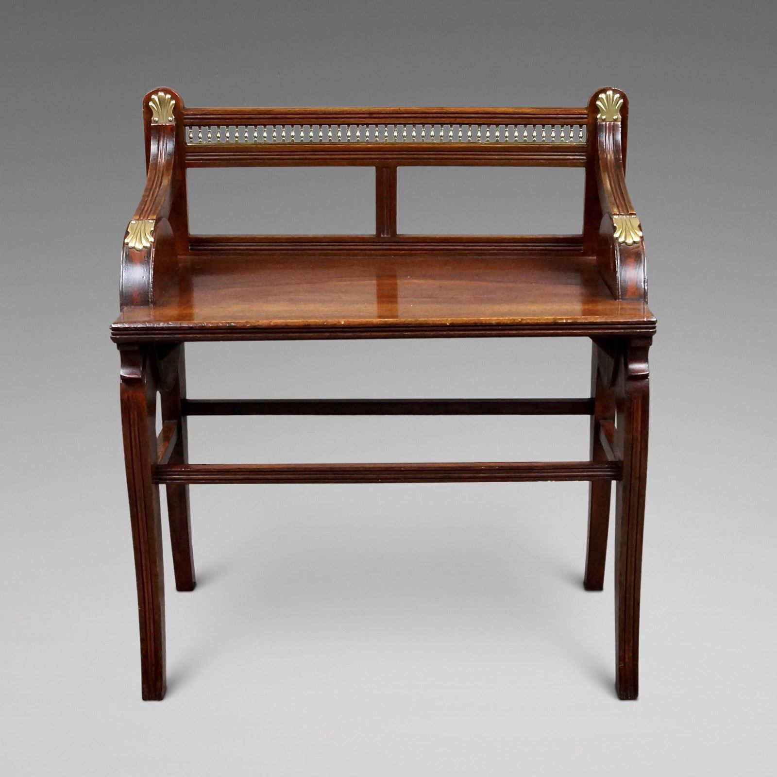 Mahogany Jas Shoolbred Bank, uitstekende staat