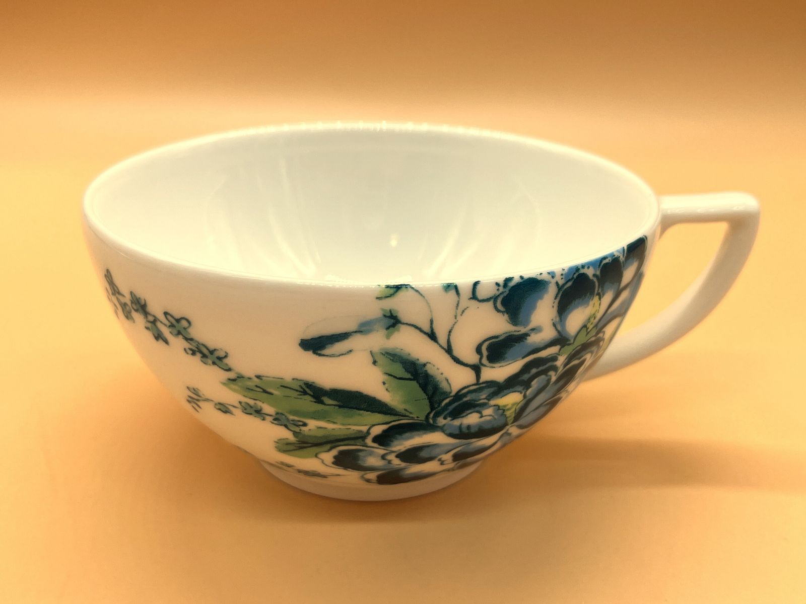 Wedgwood China Chinoiserie White Jasper Conran Design Grote Ontbijt Theekop en Schotel Duo. photo buy