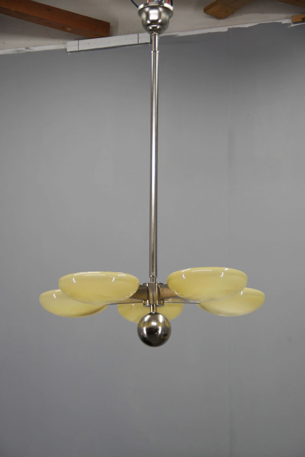 Lustre Art déco fonctionnaliste en nickel plaqué, années 1930