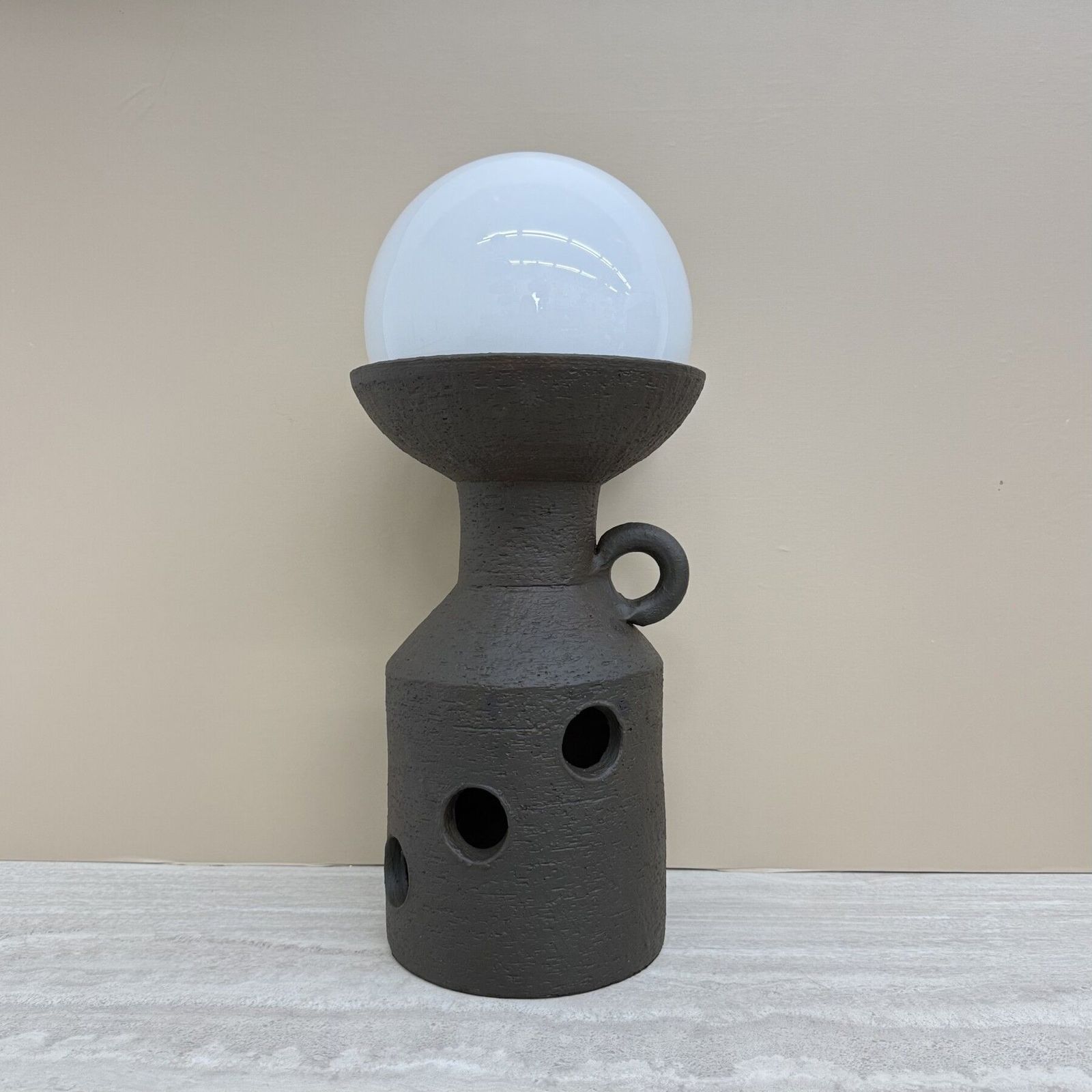 Grote Doria Leuchten keramische tafellamp / vloerlamp, jaren 1970