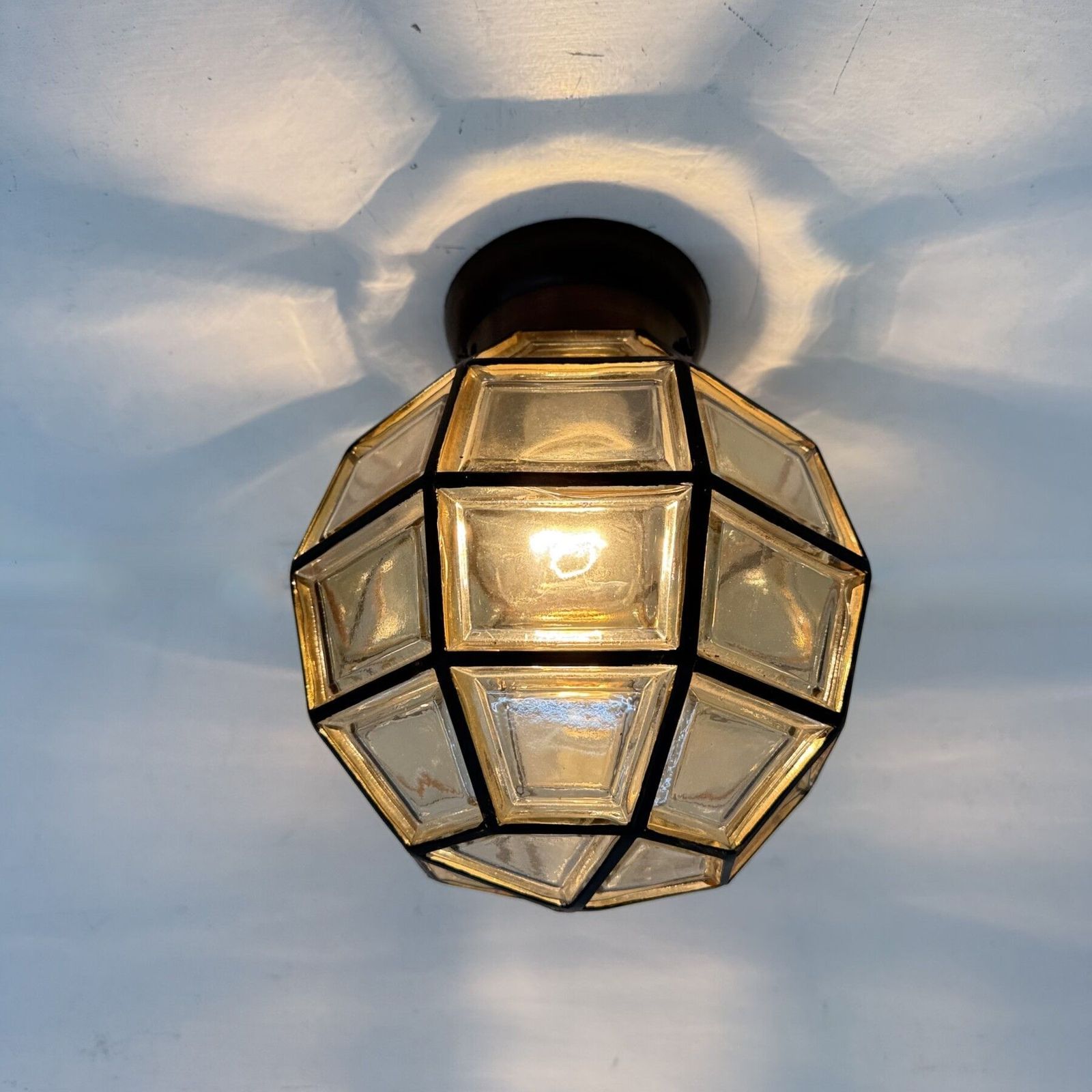 1 van 2 Limburg Glashütte glazen plafondlamp, opbouwmodel, jaren 1970 photo furniture