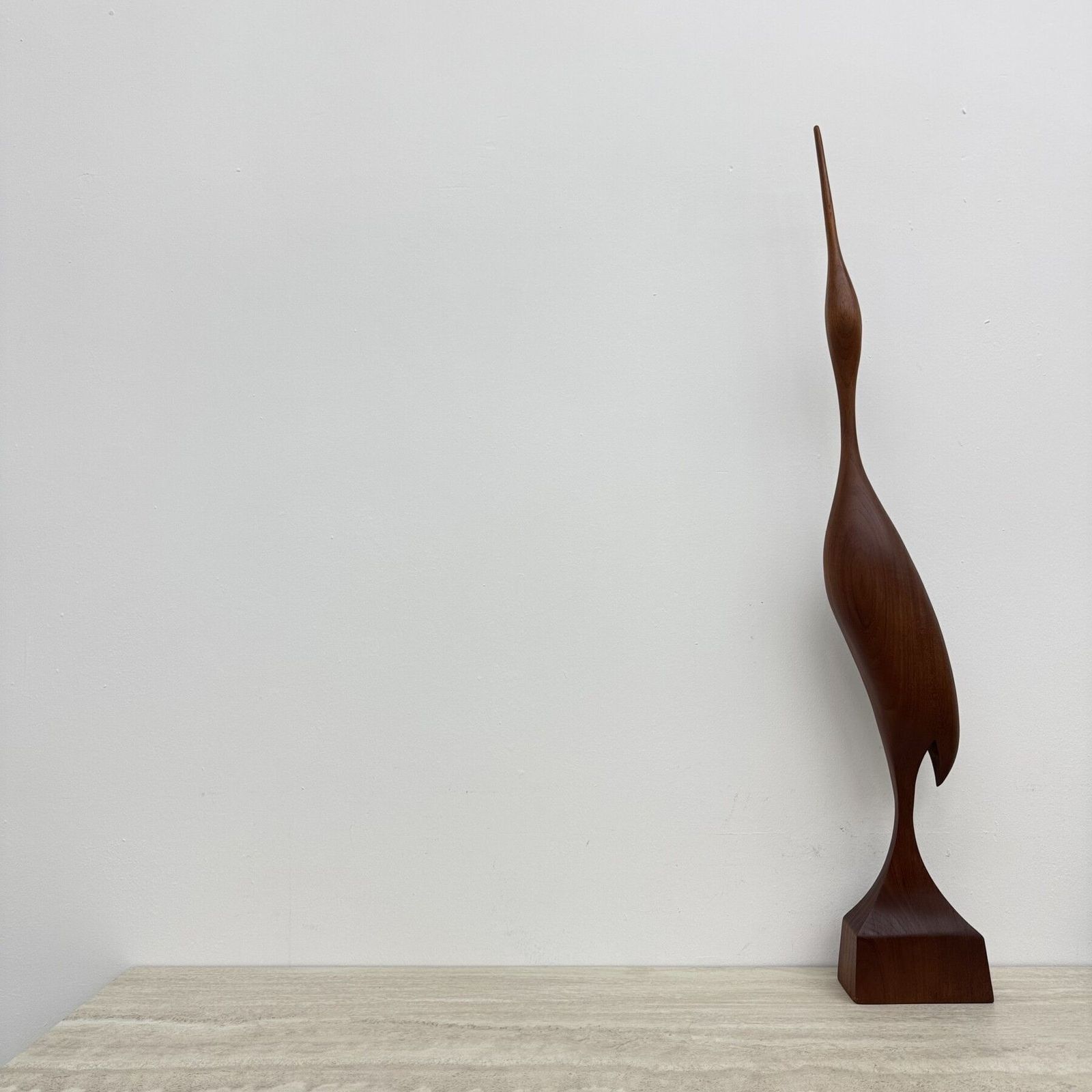 XXL Mid-Century massief teakhouten kraanvogel sculptuur, ca. jaren 1960