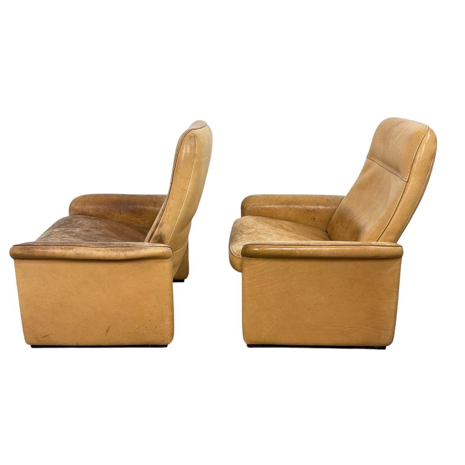 Pair Of De Sede Ds 50 Leather Lounge Chairs photo 1056.0