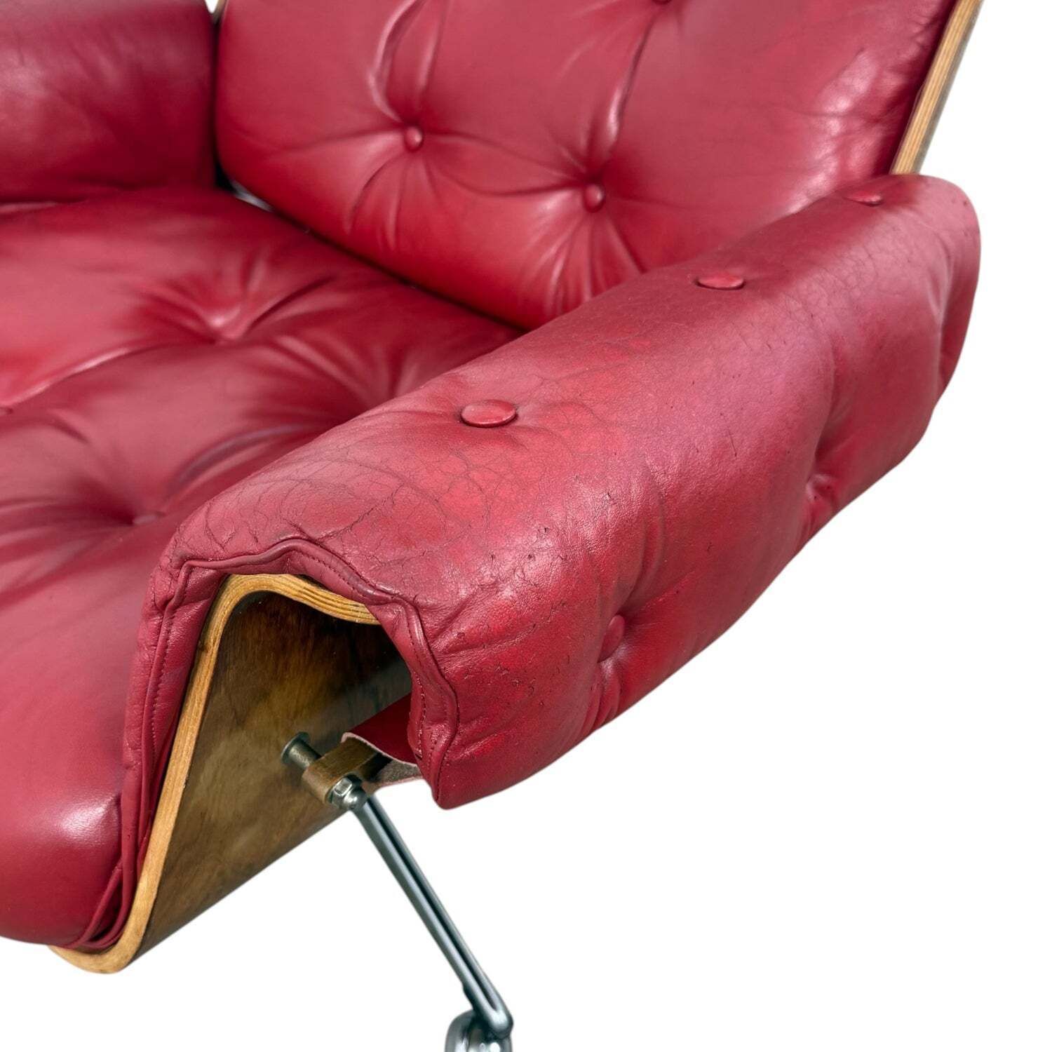 photo for sale Mid Century Modern Lounge Chair By Martin Stoll For Giroflex