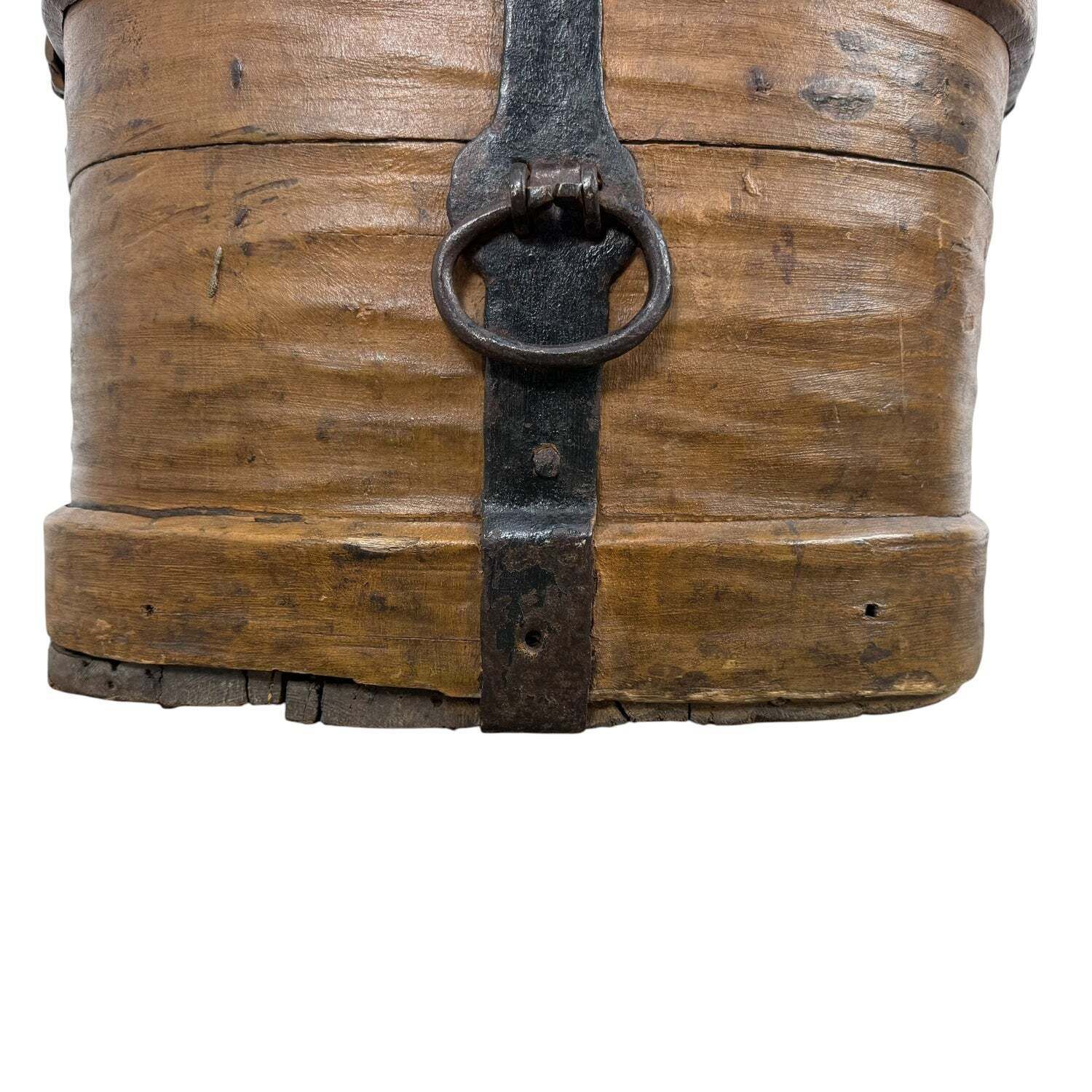 photo buy Uitzonderlijk grote antieke Zweedse bentwood-kist