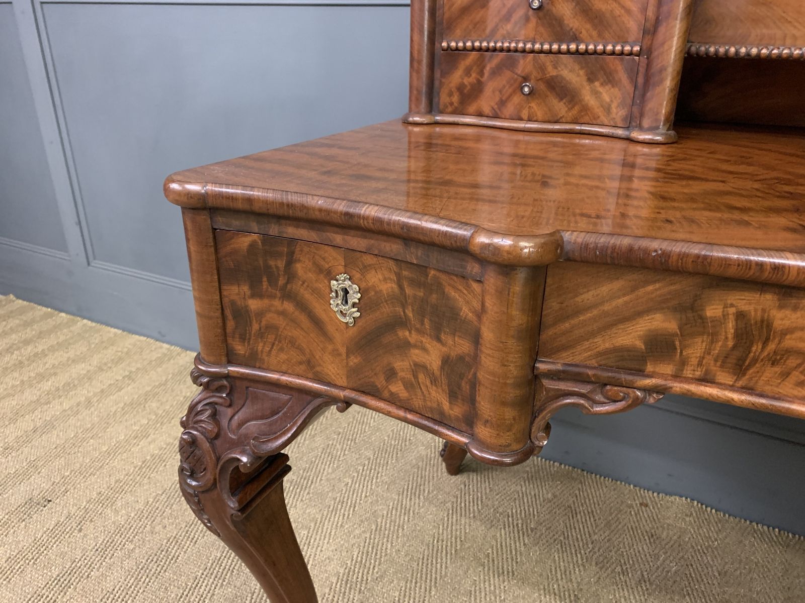 Flame Mahogany Writing Desk, 1800s photo 2100.0