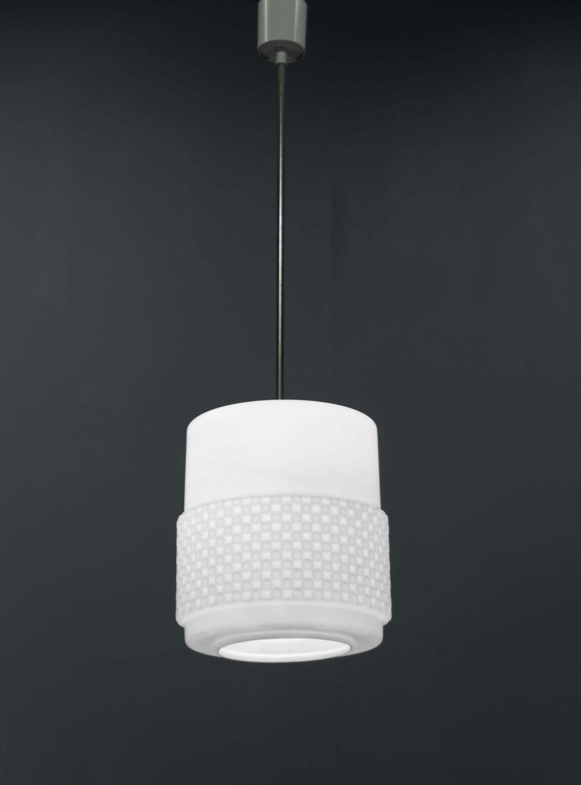 Mid-Century Design Hanglamp van Opalineglas, jaren 1960, Tsjecho-Slowakije photo furniture