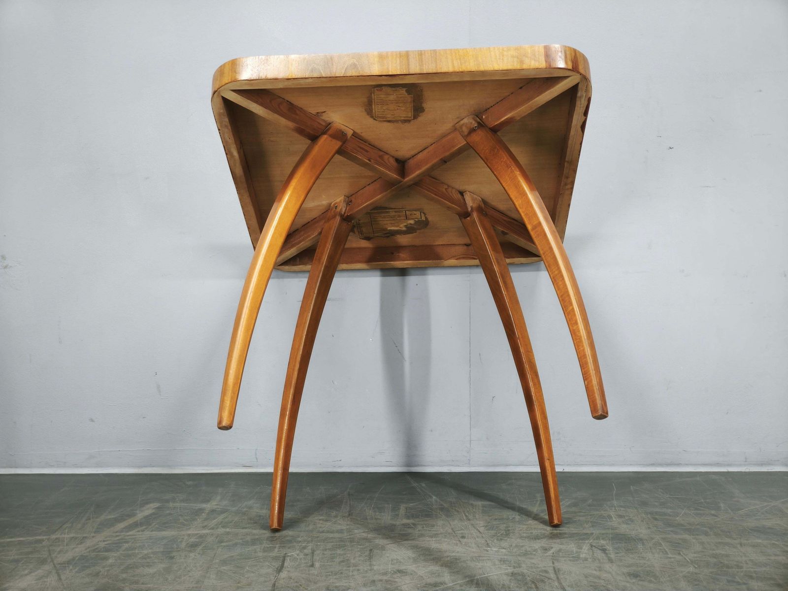 photo furniture Spider Side Table By Jindřich Halabala, Czechoslovakia, 1960s