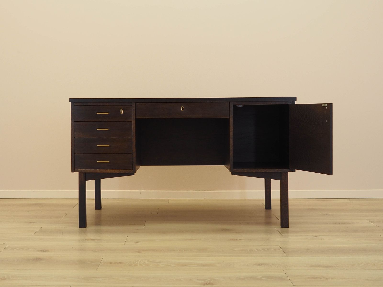 Eiken bureau, Deens design, jaren 1970, gemaakt in Denemarken photo 1329.0
