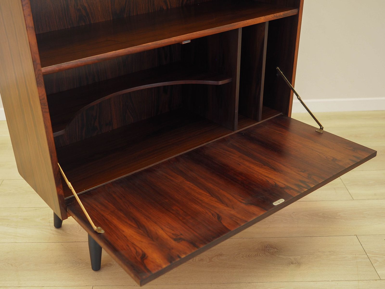 photo for sale Vintage boekenkast, Deens design, jaren 1970, gemaakt in Denemarken