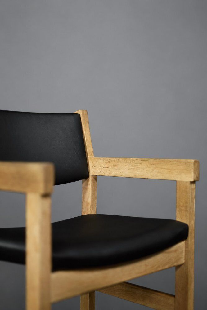photo vintage Mid-Century Modern Deense Eikenhouten Stoelen van Hans J. Wegner voor Getama, jaren 1960, Set van 4