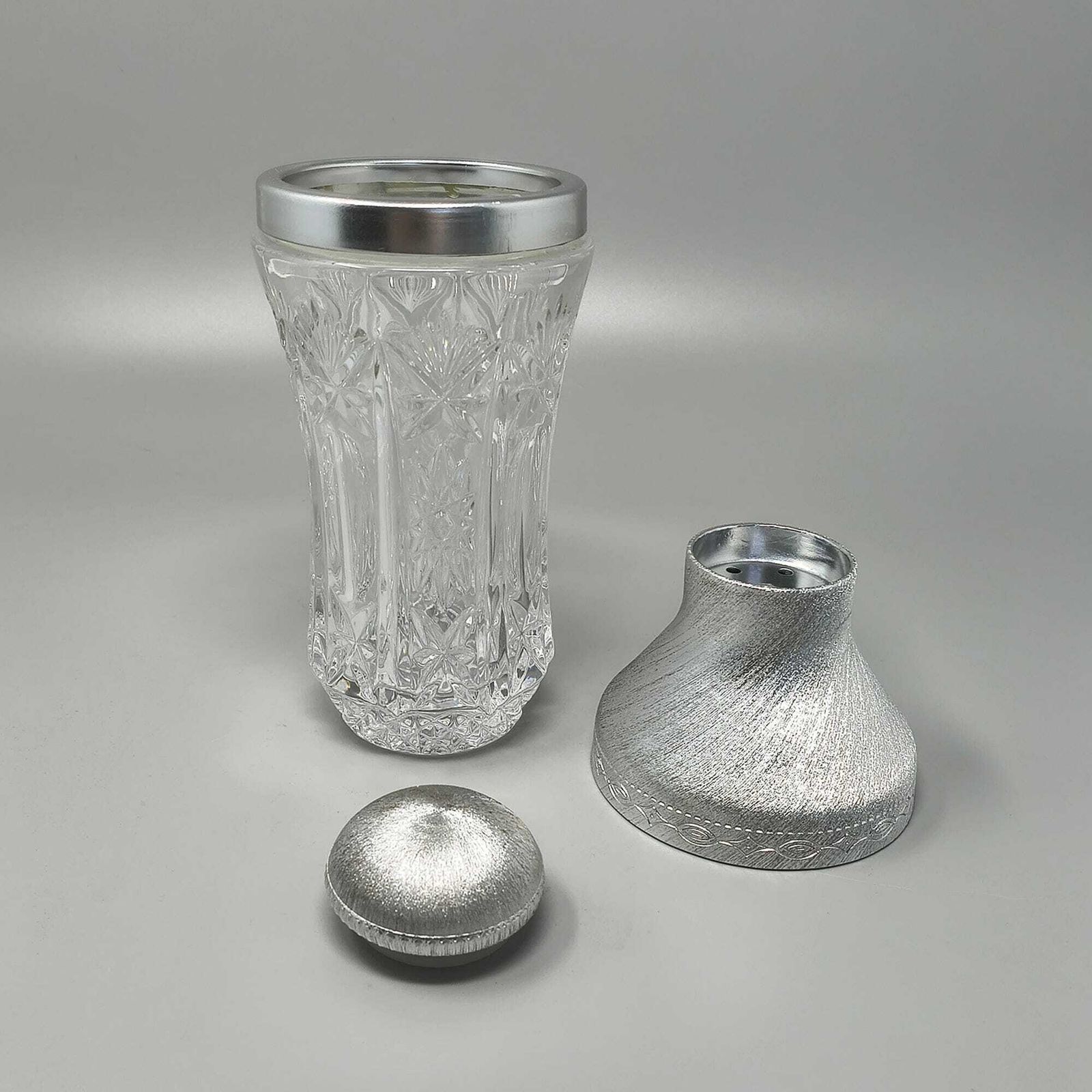 Italiaanse mid-century cocktailset van geslepen kristal en geborsteld metaal door Arir, jaren 1960 photo buy