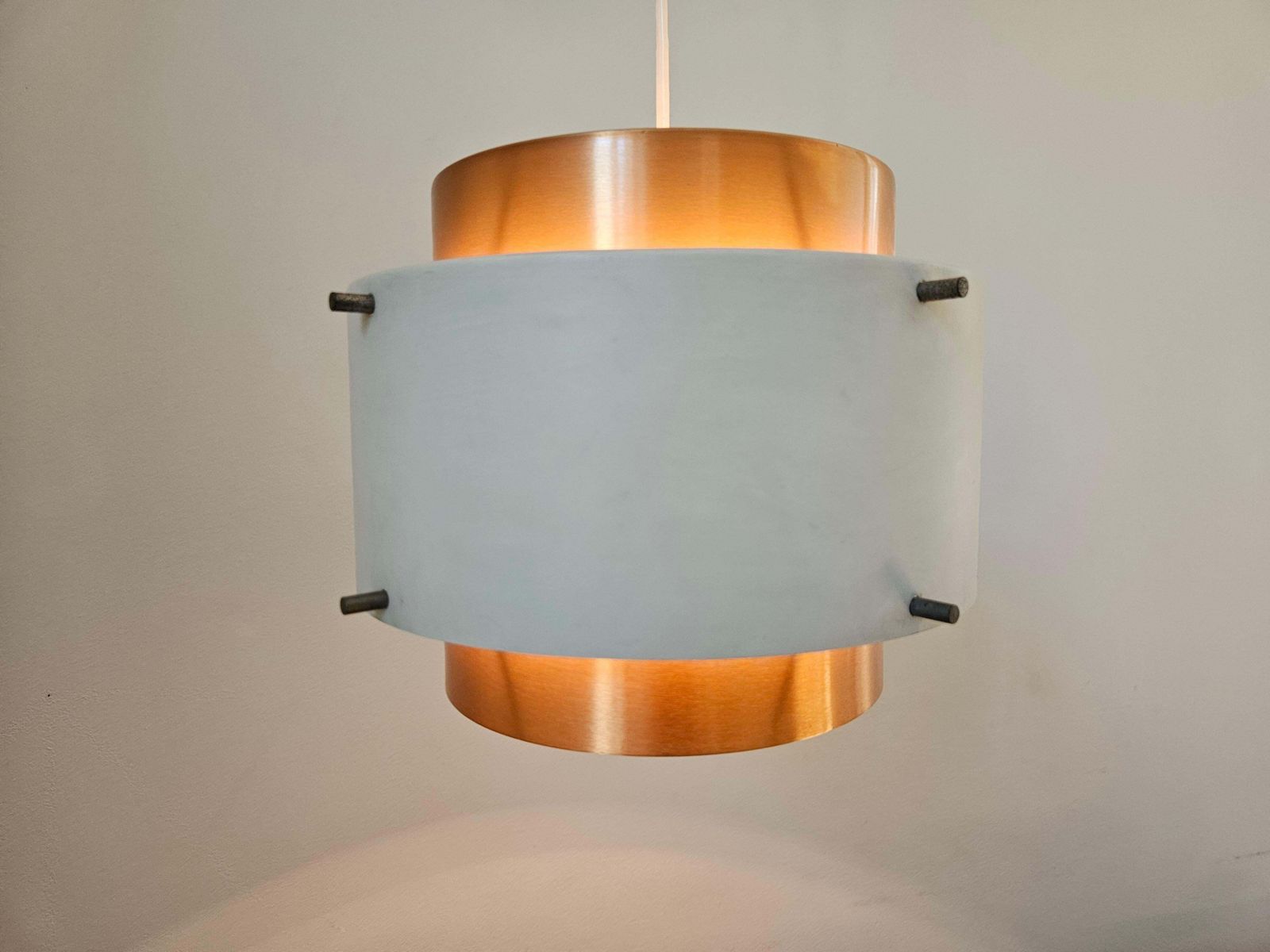 photo for sale Zeldzame mid-century hanglamp in de stijl van Jo Hammerborg, Denemarken, jaren 1970