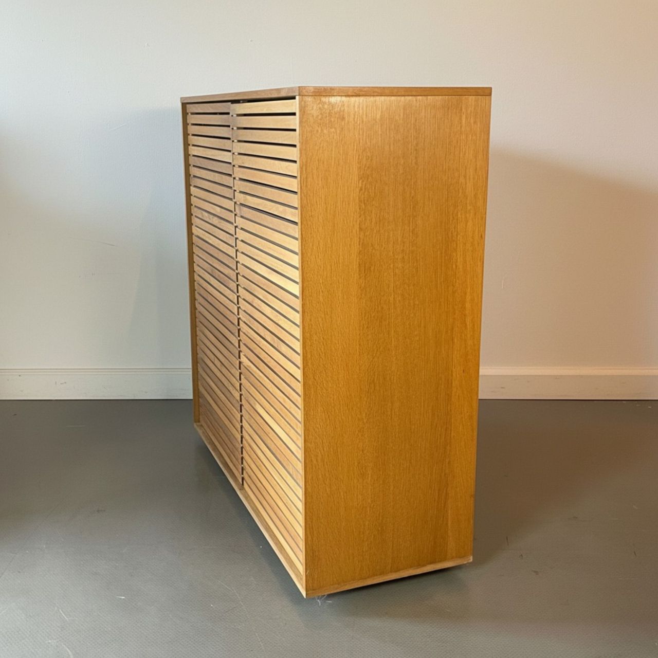 photo furniture Habitat Slatted Front Sideboard