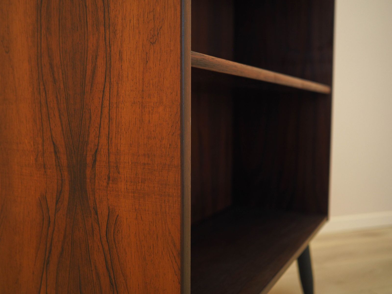 photo furniture Vintage boekenkast, Deens design, jaren 1970, gemaakt in Denemarken