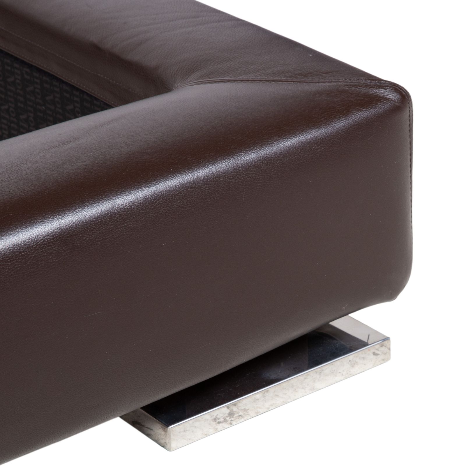 Minotti Moore Leather Bed Brown Bedroom photo 4135.0