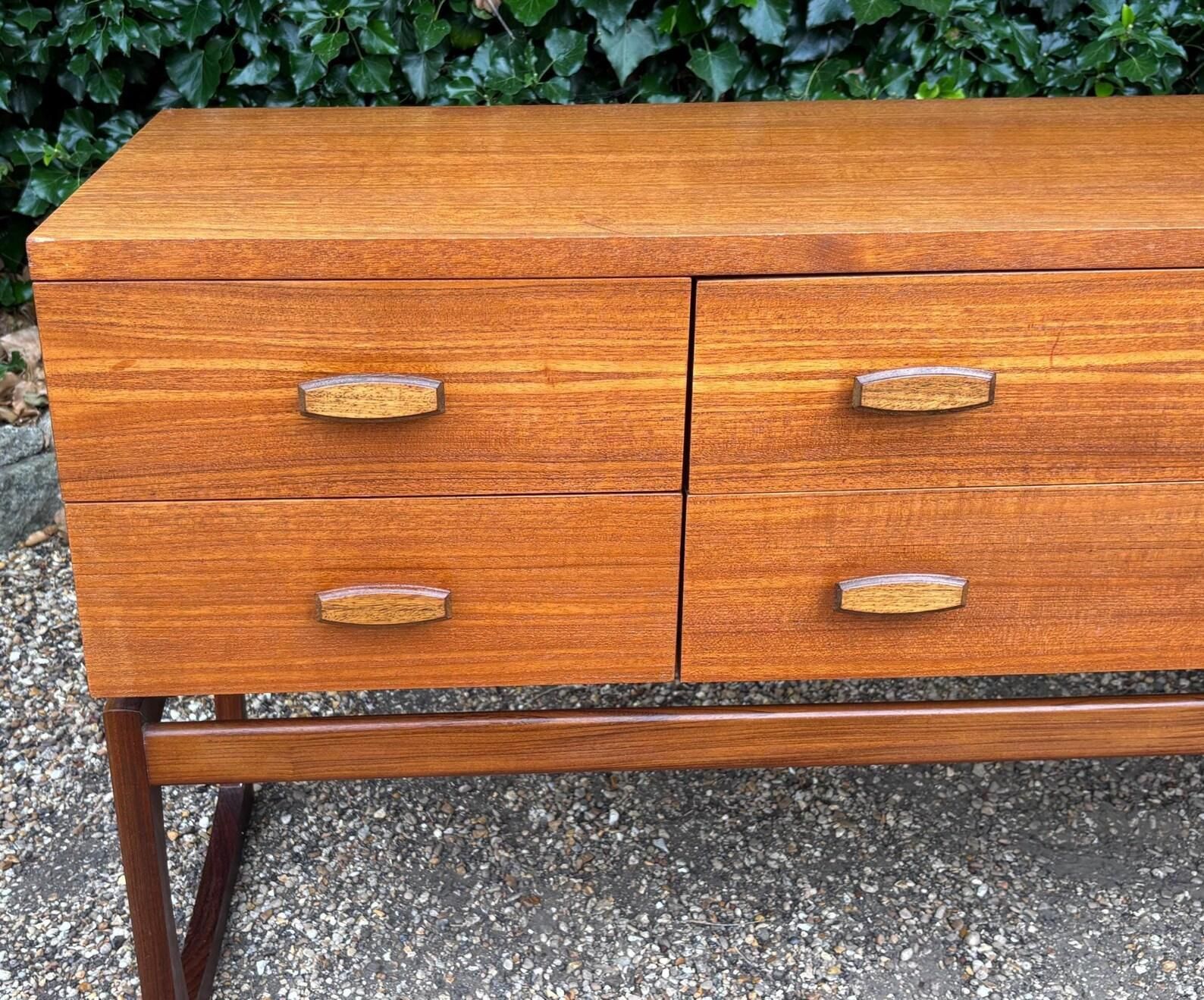 600.0 G Plan Quadrille Sideboard/Chest Of Drawers photo