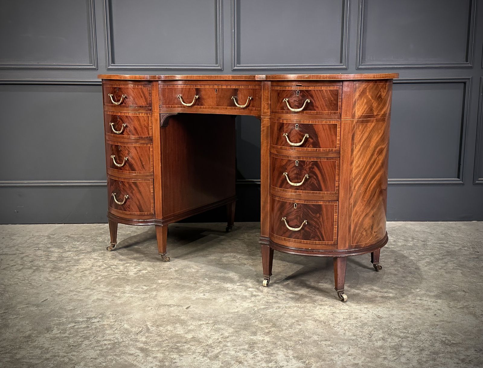 Edwardian Mahogany Kidney Shaped Desk photo 2350.0