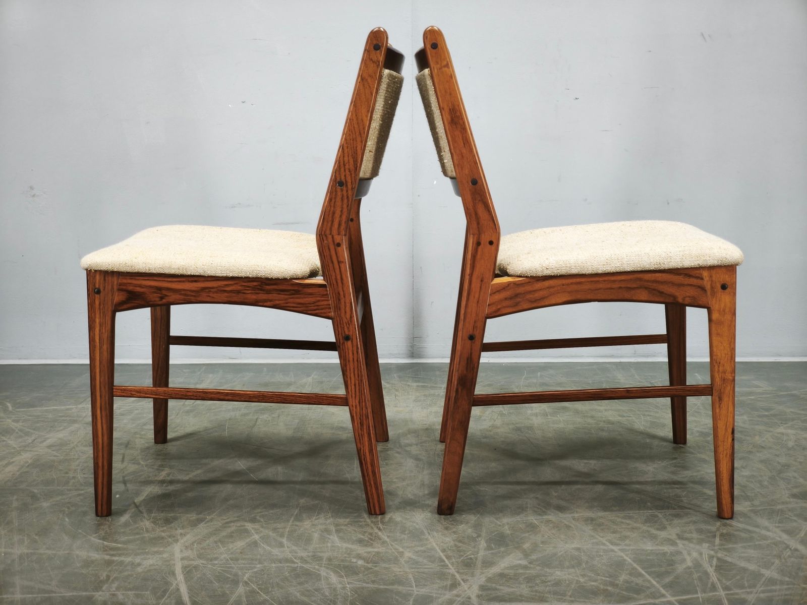 photo vintage Set van 4 Hugo Frandsen eetkamerstoelen voor Spøttrup, Denemarken, ca. jaren 1960