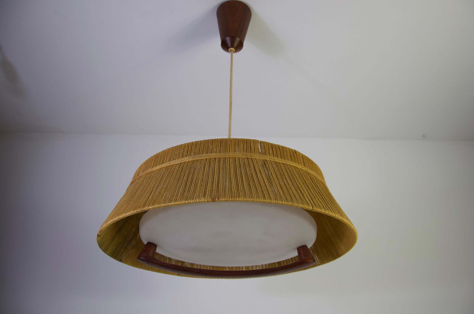 Mid-Century Teak en Koordkap Hanglamp van Temde, 1960 photo for sale