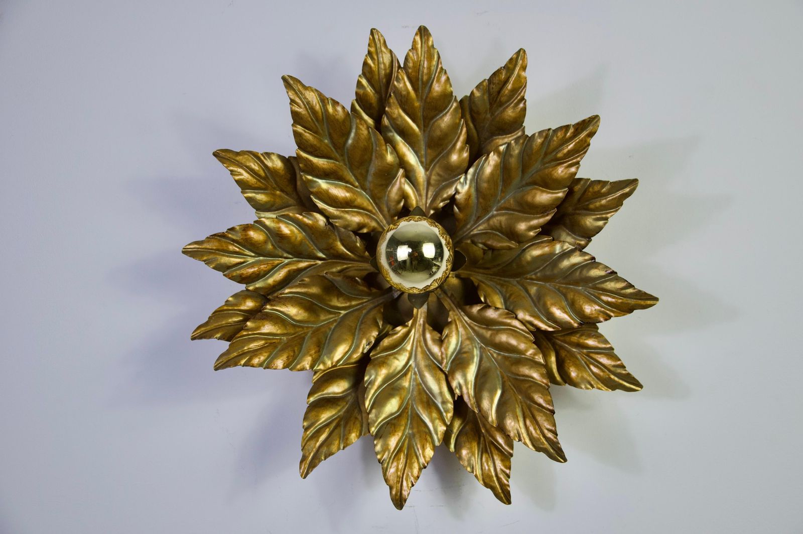 1 Van 3 Bloemvormige Wandlamp Of Plafondlamp Van Hans Kögl, Duitsland, jaren 1960 photo for sale