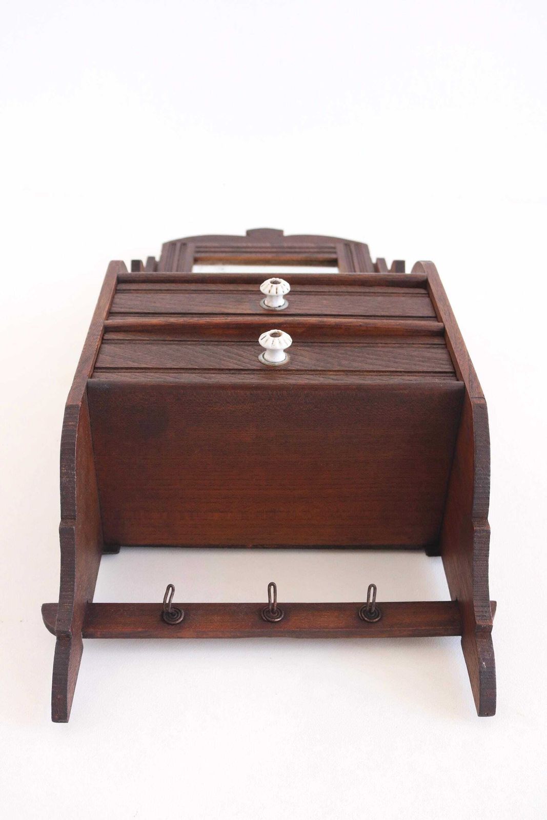 557.0 Antieke Eiken Gangspiegels Met Lades & Haken – Wandorganizer Voor De Gang photo